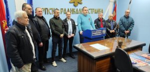 Konferencija za novinare Jablaničkog okružnog odbora Srpske radikalne stranke