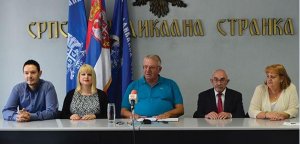 Šešelj pozvao na bojkot hrvatskih proizvoda