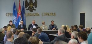 Dr Šešelj: Dosmanlijski i naprednjački režim potpuno opljačkali RTB Bor