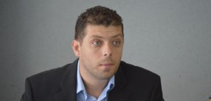 Damjanović: Ana Brnabić preti srpskim radnicima!