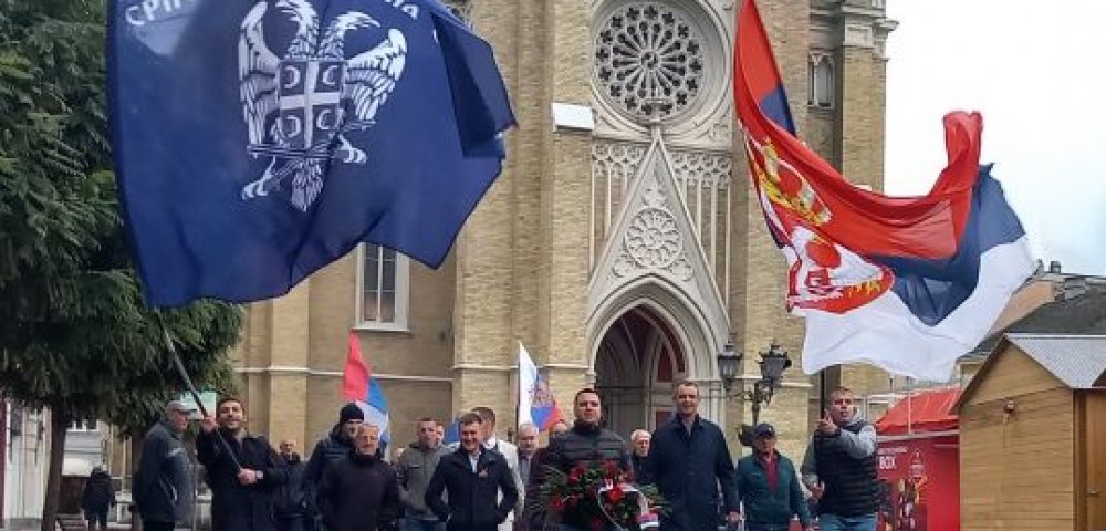 Veličanstveno delo naših predaka! Slava ujediniteljima!