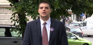 Partijska knjižica ne može biti zamena za diplomu