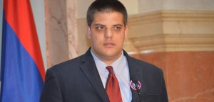 Aleksandar Šešelj: Uvesti mere reciprociteta prema Crnoj Gori