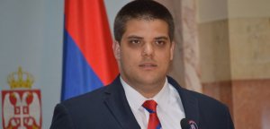 Zabraniti ulazak migrantima u Srbiju