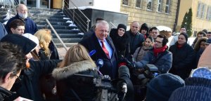 Dr Šešelj: Ne idem u Hag na izricanje pravosnažne presude
