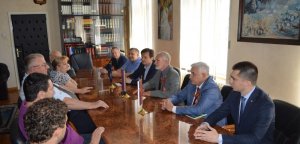 Ruska delegacija posetila dr Šešelja u sedištu Srpske radikalne stranke!