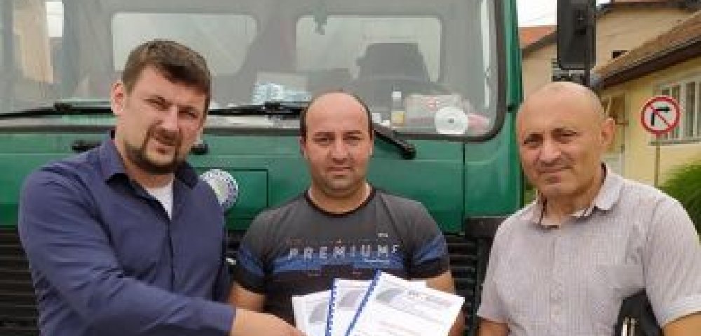 Srpski radikali drže obećanja - u interesu građana - do Sarića boljim putem