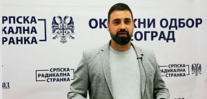 Vlast nema rešenje za parking mesta u Beogradu, srpski radikali imaju rešenje