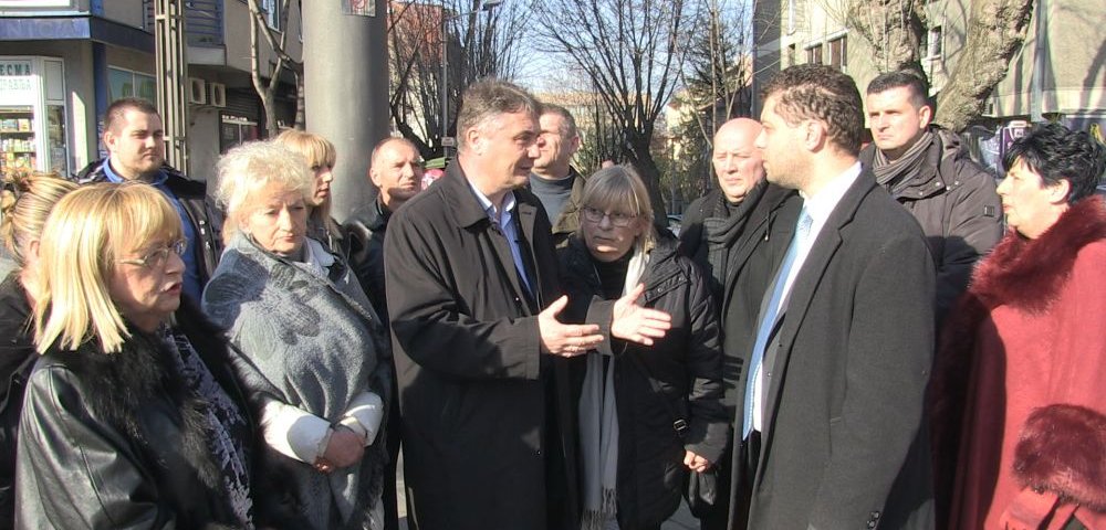 Radikali Čukarice: Da građani žive od svog rada!